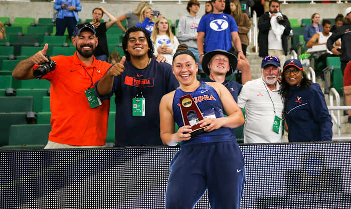 Maria Deaviz, Virginia Cavaliers track & field